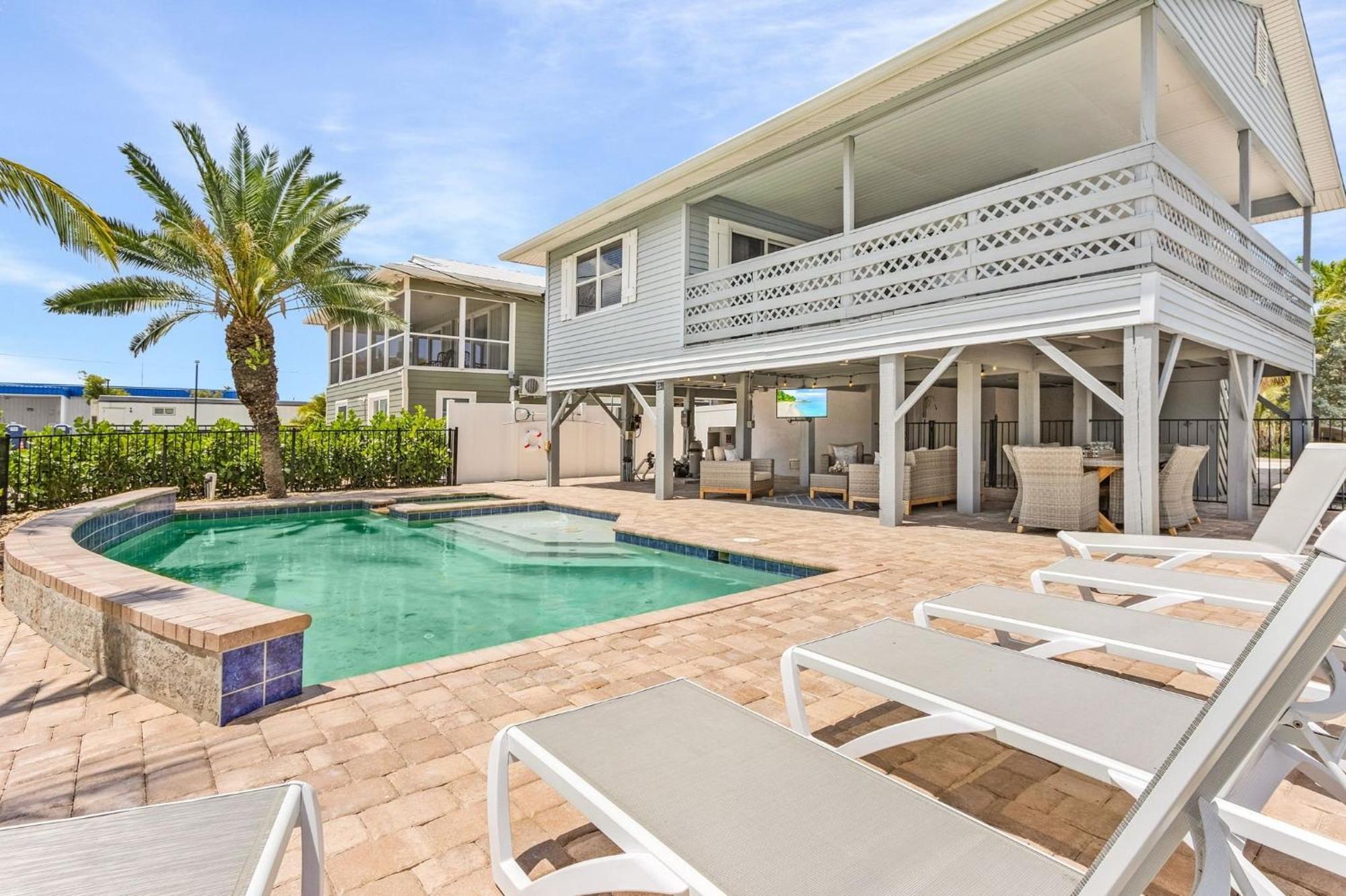 Shells N Sunshine! Getaway Destination Just Minutes From The White Sandy Beaches Of Fort Myers! Home Fort Myers Beach Exterior foto