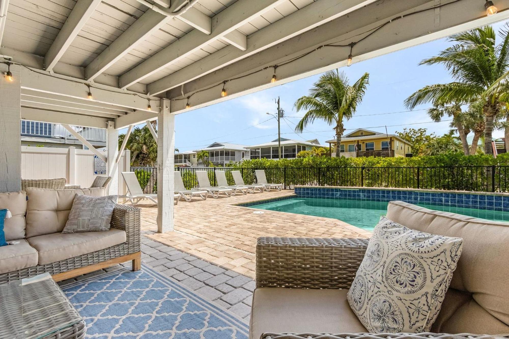 Shells N Sunshine! Getaway Destination Just Minutes From The White Sandy Beaches Of Fort Myers! Home Fort Myers Beach Exterior foto